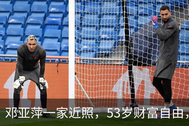 邓亚萍一家近照，53岁财富自由，老公成富商，儿子拿全国冠军